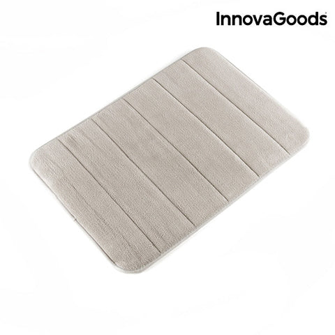 Bath mat with memory foam